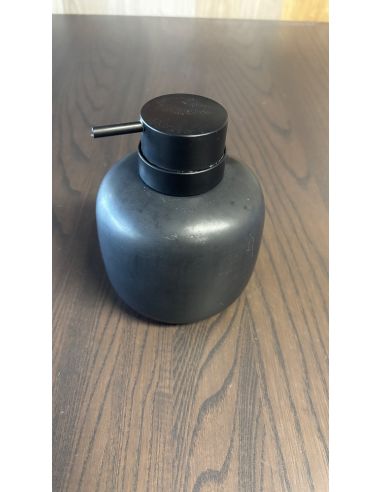 Zwarte zeepdispenser – elegant design