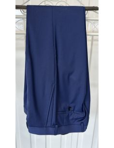 Pantalon bleuPhoto à refaire