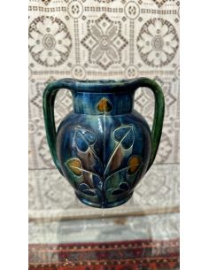 Vase en céramique aux...