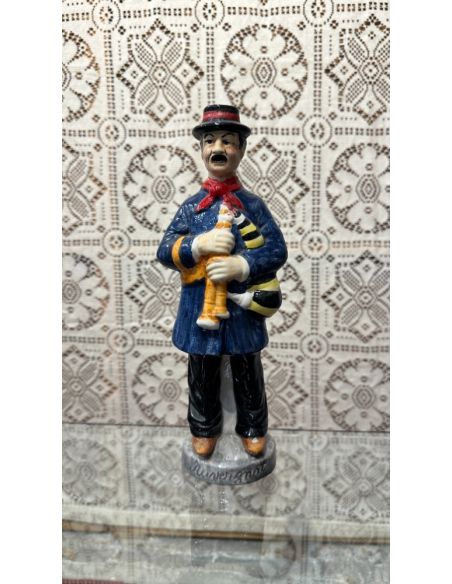 Figurine en céramique