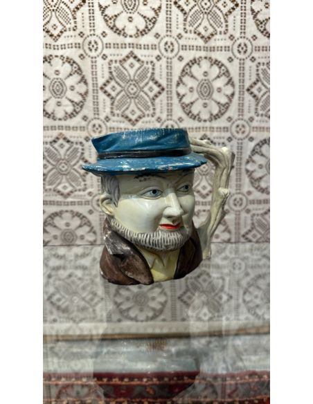 Tasse décorative en forme de personnage