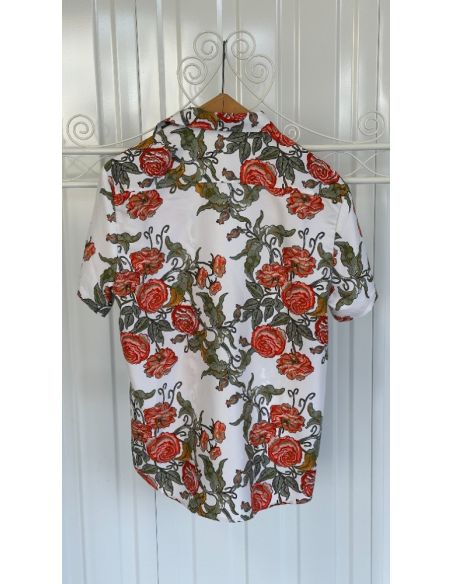 Chemise à fleurs colorées style estival