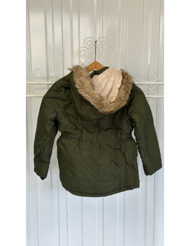 Veste d'hiver verte avec fourrure...
