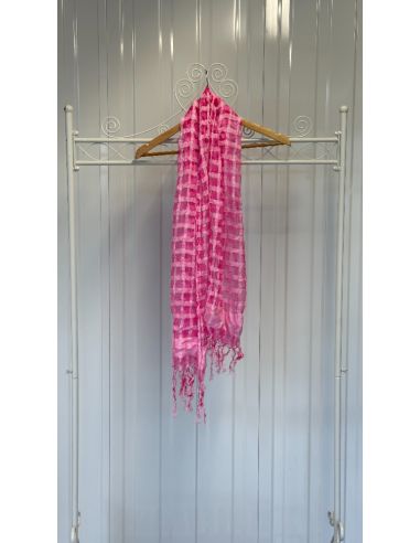 Roze geruite sjaal