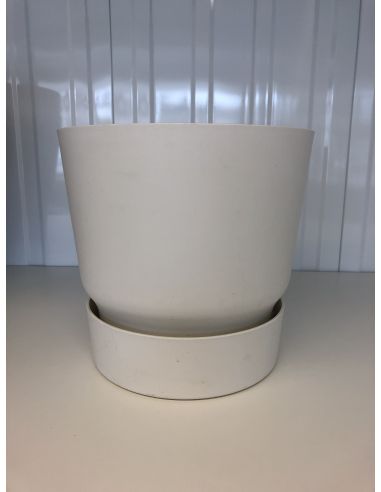 Pot en plastique