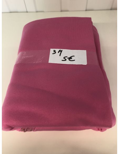 Roze flanellen stof