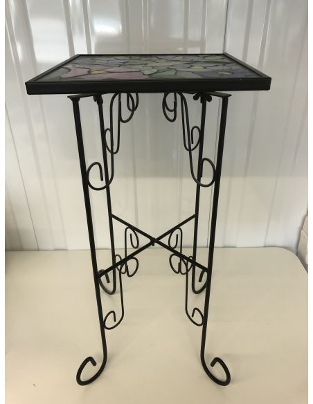 Petite table en métal et vitrail
