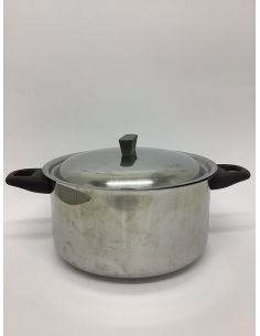 Fait-tout + casserole à queue