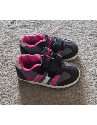 Grijs roze sneakers T23