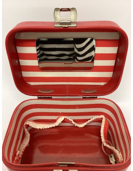 vintage beautycase