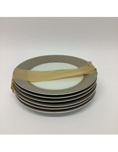 Lot d’assiettes 2