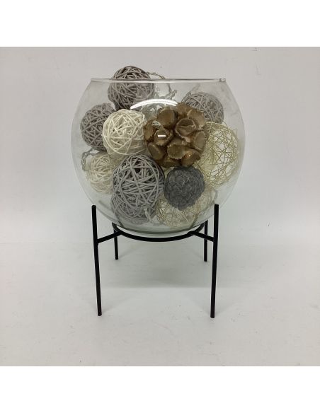 Vase et guirlande lumineuse