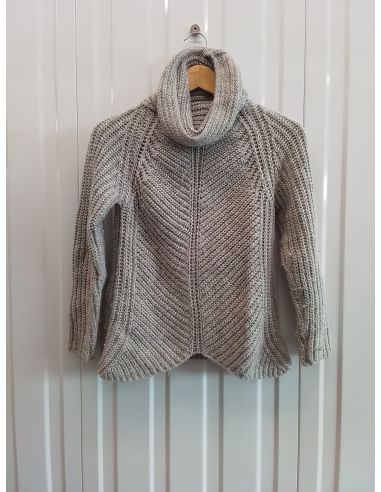 Pull gris