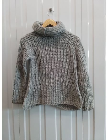 Pull gris