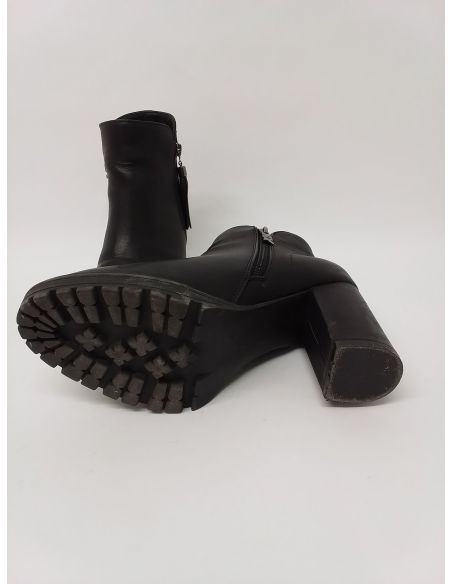 XTI - Boots