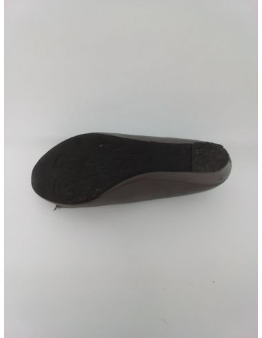Paire de chaussures compensées