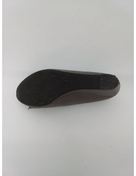 Paire de chaussures compensées