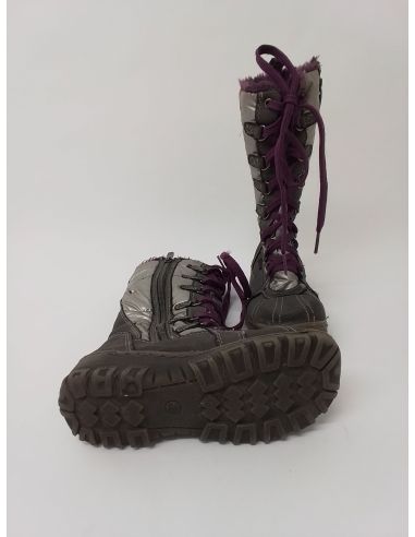Paire de bottes fourrées
