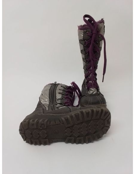 Paire de bottes fourrées