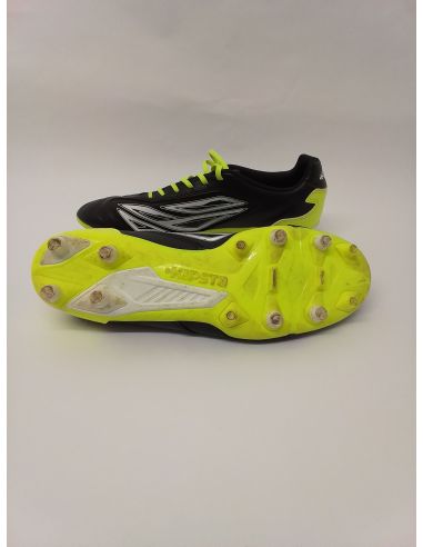 Voetbalschoenen “Kispsta”.